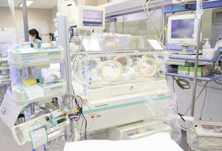 NICU（新生児集中治療室）が併設されている
